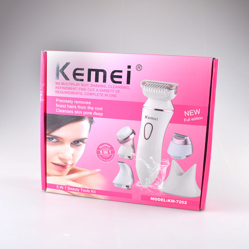 Electric Facial Cleansing Brush – Deep Pore Cleanser & Skin Exfoliating Tool