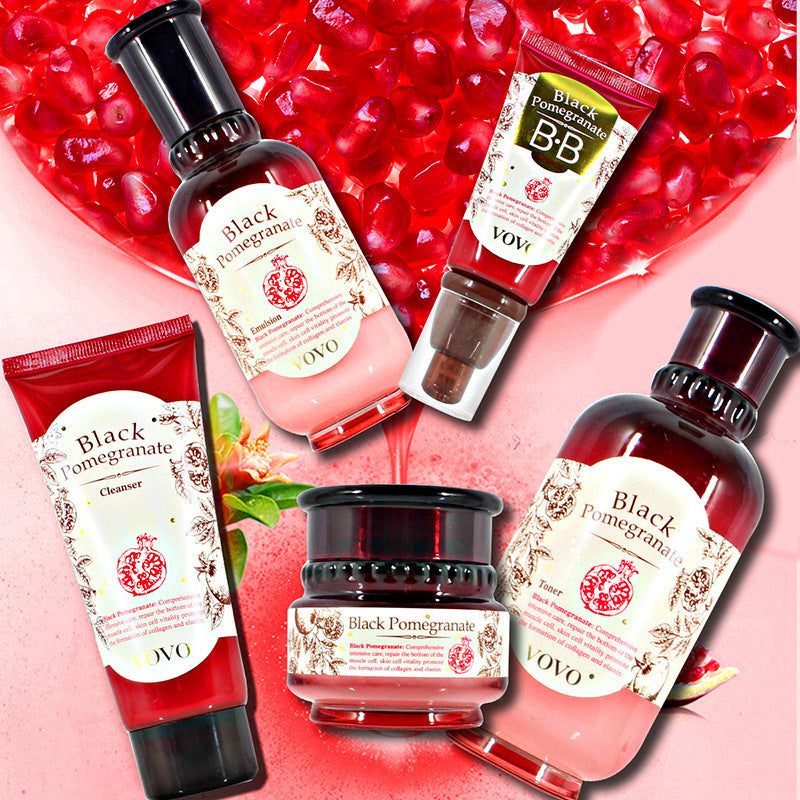 Pomegranate Skin Care Collection – Moisturizing, Brightening & Anti-Aging Set