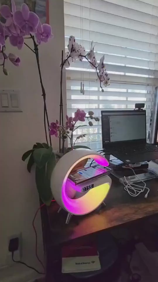 Wireless G-Shape Smart LED Lamp